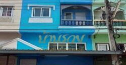 ทาวน์โฮม 3 ชั้นครึ่ง ซ.บุญศิริ 6/7 ถนนสุขุมวิท 27