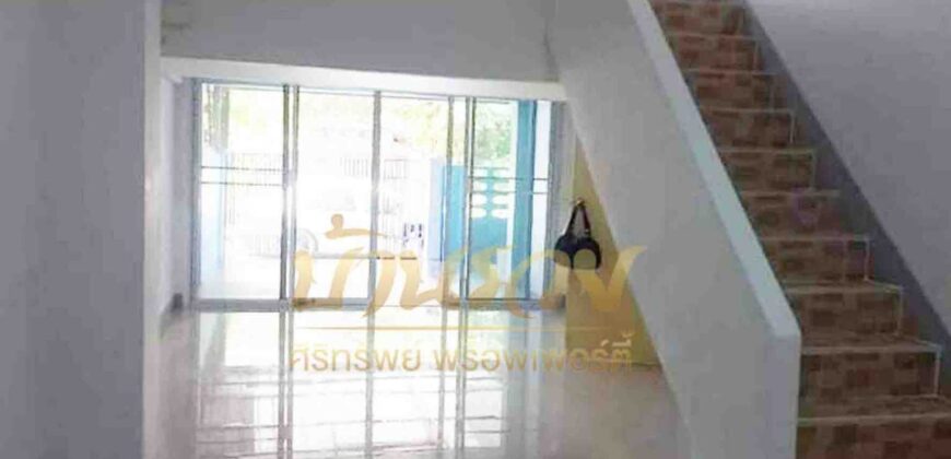 ทาวน์โฮม 3 ชั้นครึ่ง ซ.บุญศิริ 6/7 ถนนสุขุมวิท 27