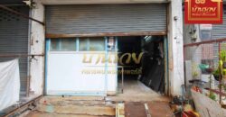 อาคารพาณิชย์ 2 ชั้นครึ่ง ซ.บางปลา12 ใกล้โรงเรียนสาธิตบางนา