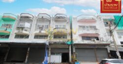 อาคารพาณิชย์ 2 ชั้นครึ่ง ซ.บางปลา12 ใกล้โรงเรียนสาธิตบางนา