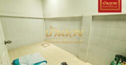 ทาวน์เฮ้าส์ 2 ชั้น หมู่บ้านทรัพย์รุ่งเรืองซิตี้ ใกล้ BTS เคหะ ติดถนนสุขุมวิท