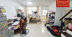 ทาวน์เฮ้าส์ 2 ชั้น หมู่บ้านทรัพย์รุ่งเรืองซิตี้ ใกล้ BTS เคหะ ติดถนนสุขุมวิท