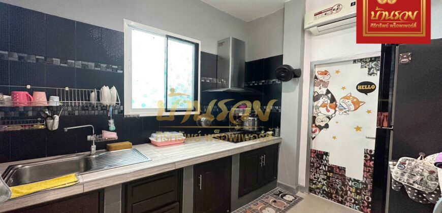 บ้านแฝด 1 ชั้น หมู่บ้าน กิตตินครการ์เด้นท์วิลล์ ซ.บางปลา 2 ใกล้วัดหลวงพ่อโตบางพลี พร้อมเข้าอยู่