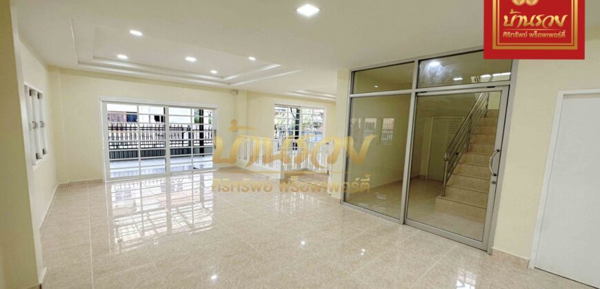 บ้านเดี่ยว 2 ชั้น #หลังมุม หมู่บ้าน เฟื่องฟ้า 9 เฟส 4 ซอยมังกร ใกล้จุดขึ้น – ลงทางด่วนกาญจนาภิเษก บ้านรีโนเวทใหม่ทั้งหลัง