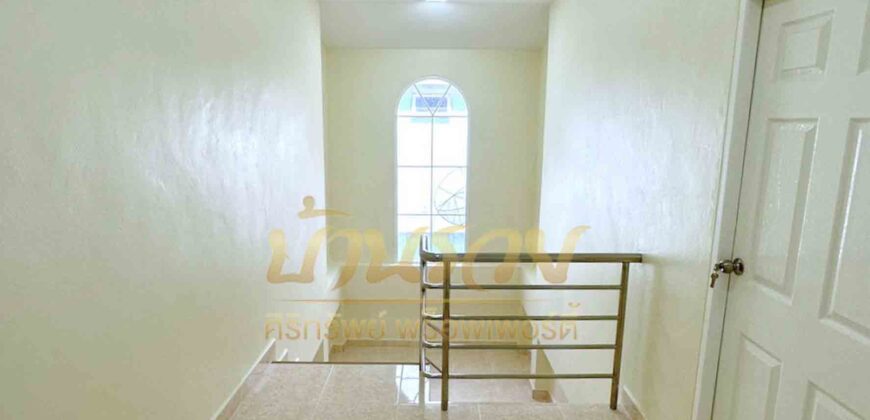 บ้านเดี่ยว 2 ชั้น #หลังมุม หมู่บ้าน เฟื่องฟ้า 9 เฟส 4 ซอยมังกร ใกล้จุดขึ้น – ลงทางด่วนกาญจนาภิเษก บ้านรีโนเวทใหม่ทั้งหลัง