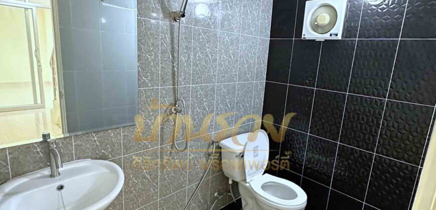 บ้านเดี่ยว 2 ชั้น #หลังมุม หมู่บ้าน เฟื่องฟ้า 9 เฟส 4 ซอยมังกร ใกล้จุดขึ้น – ลงทางด่วนกาญจนาภิเษก บ้านรีโนเวทใหม่ทั้งหลัง