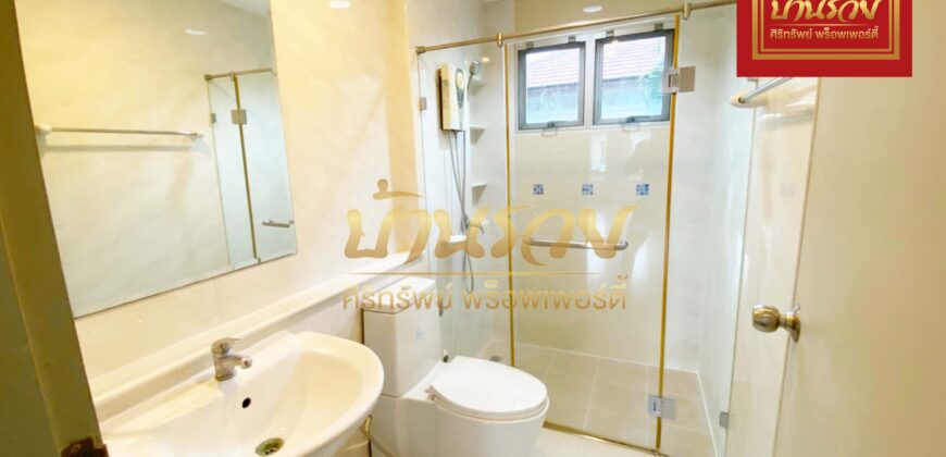 บ้านเดี่ยว 2 ชั้น หมู่บ้านเดอะซิตี้ ติดถนนรัตนาธิเบศร์ ใกล้รถไฟฟ้าสายสีม่วงสถานีพระนั่งเกล้า