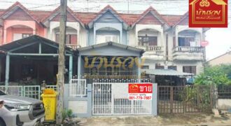 ทาวน์เฮ้าส์ 2 ชั้น หมู่บ้านวโรชา 5 บางพลี-บางบ่อ บ้านรีโนเวทใหม่ทั้งหลัง ใกล้นิคมบางพลี พร้อมเข้าอยู่