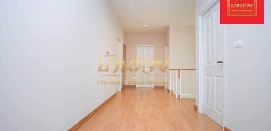 บ้านเดี่ยว 2 ชั้น หมู่บ้านเดอะแพลนท์ ศรีนครินทร์-หนามแดง ใกล้สี่แยกเทพารักษ์ และแหล่งอำนวยความสะดวก