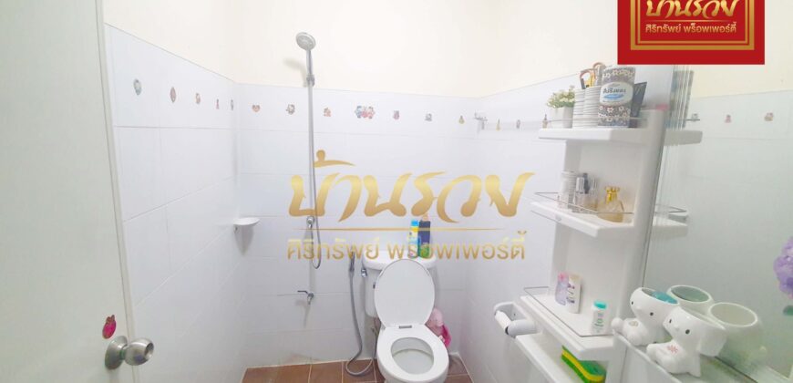 บ้านแฝด 2 ชั้น หมู่บ้านพฤกษา 28/1 แพรกษา ใกล้นิคมอุตสาหกรรมบางปูและตลาดสดนิคมบางปู