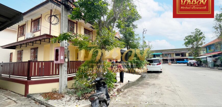 ทาวน์เฮ้าส์ 2 ชั้น หลังมุม หมู่บ้านพุทธชาด เฟส2 ติดหมู่บ้านพฤกษา 34 ถประชาอุทิศ 90 บ้านสวย สภาพดี พร้อมเข้าอยู่