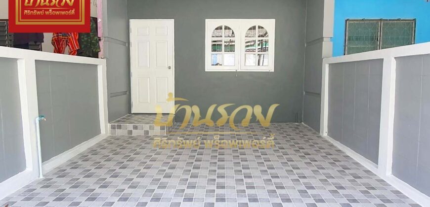ทาวน์เฮ้าส์ 2 ชั้น หมู่บ้านวโรชา 7 บางพลี-บางบ่อ บ้านรีโนเวทใหม่ทั้งหลัง ใกล้นิคมบางพลี พร้อมเข้าอยู่