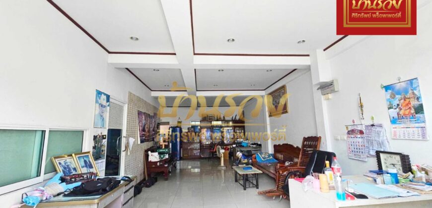 ทาวน์เฮ้าส์ 2 ชั้น หมู่บ้านสุริยา เพอร์เฟค หนามแดง-บางพลี ใกล้ห้างเมกา บางนา