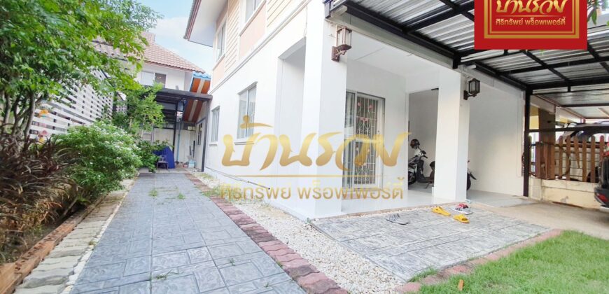 บ้านแฝด 2 ชั้น หมู่บ้านพฤกษา 28/1 แพรกษา ใกล้นิคมอุตสาหกรรมบางปูและตลาดสดนิคมบางปู