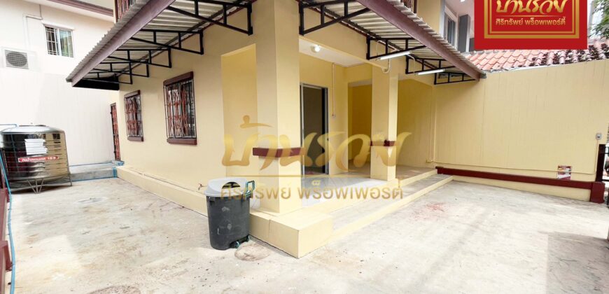 ทาวน์เฮ้าส์ 2 ชั้น หลังมุม หมู่บ้านพุทธชาด เฟส2 ติดหมู่บ้านพฤกษา 34 ถประชาอุทิศ 90 บ้านสวย สภาพดี พร้อมเข้าอยู่