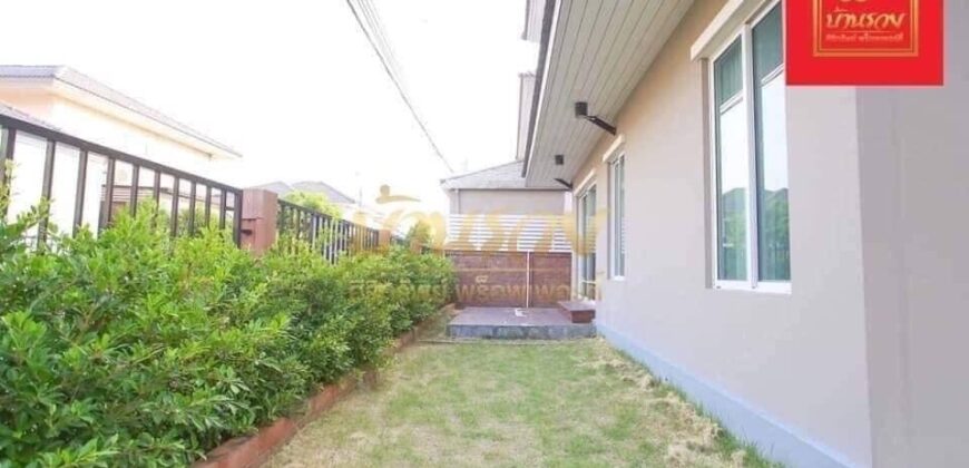 บ้านเดี่ยว 2 ชั้น หมู่บ้านเดอะแพลนท์ ศรีนครินทร์-หนามแดง ใกล้สี่แยกเทพารักษ์ และแหล่งอำนวยความสะดวก