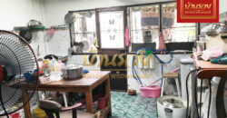 ทาวน์เฮ้าส์ 2 ชั้น หมู่บ้านพุฒสีวิลล่า 5 ถนนแพรกษา ใกล้ตลาดแพรกษา และโรบินสันสมุทรปราการ