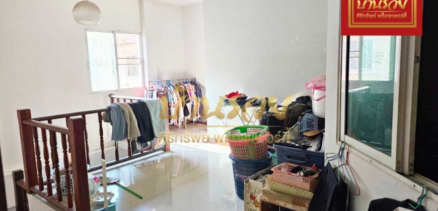 ทาวน์เฮ้าส์ 2 ชั้น หมู่บ้านสุริยา เพอร์เฟค หนามแดง-บางพลี ใกล้ห้างเมกา บางนา