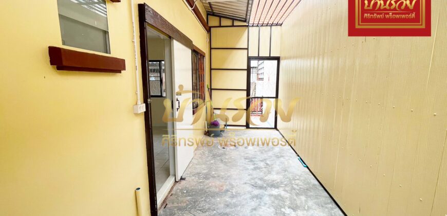 ทาวน์เฮ้าส์ 2 ชั้น หลังมุม หมู่บ้านพุทธชาด เฟส2 ติดหมู่บ้านพฤกษา 34 ถประชาอุทิศ 90 บ้านสวย สภาพดี พร้อมเข้าอยู่