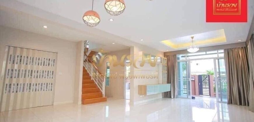 บ้านเดี่ยว 2 ชั้น หมู่บ้านเดอะแพลนท์ ศรีนครินทร์-หนามแดง ใกล้สี่แยกเทพารักษ์ และแหล่งอำนวยความสะดวก