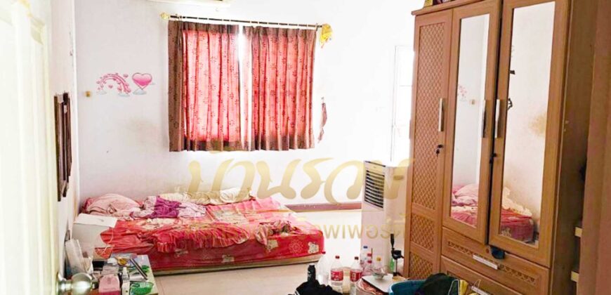 ทาวน์เฮ้าส์ 2 ชั้น หมู่บ้านสุริยา เพอร์เฟค หนามแดง-บางพลี ใกล้ห้างเมกา บางนา