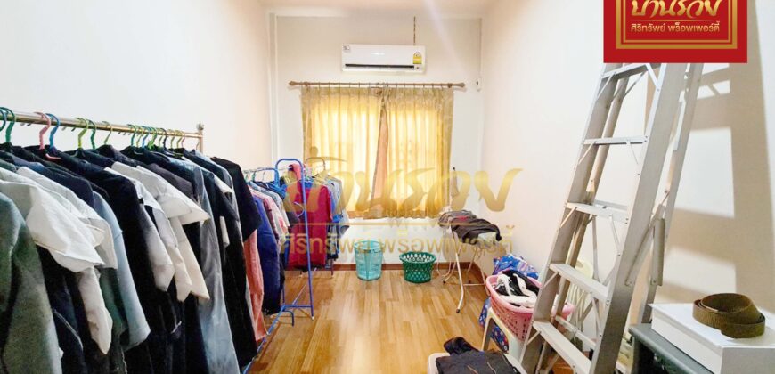 อาคารพาณิชย์ หมู่บ้าน ปัญฐิญา เเพรกษา ทำเลติดถนนเมนหมู่บ้าน ใกล้นิคมอุตสาหกรรมบางปู