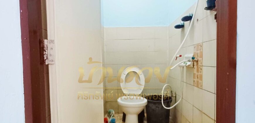 ทาวน์เฮ้าส์ 2 ชั้น หมู่บ้านสุขุมวิทวิลล่า ถนนสายลวด ใกล้รถไฟฟ้าสถานีสายลวด บ้านพร้อมเข้าอยู่