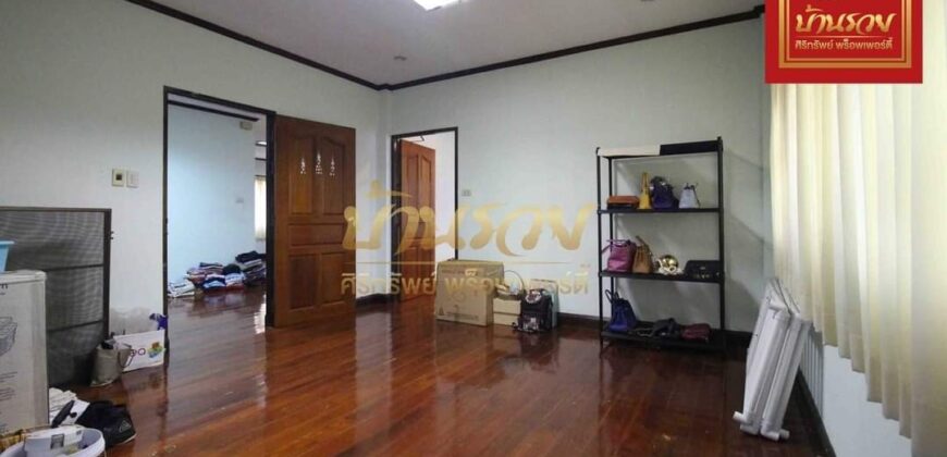 บ้านเดี่ยว 2 ชั้น ปลูกสร้างเอง ซอยแพรกษา 3 ใกล้โรบินสันสมุทรปราการ