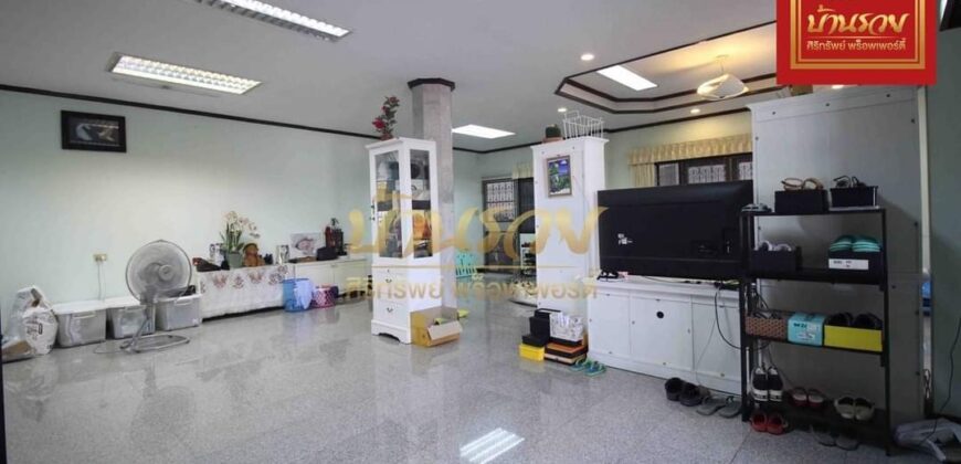 บ้านเดี่ยว 2 ชั้น ปลูกสร้างเอง ซอยแพรกษา 3 ใกล้โรบินสันสมุทรปราการ