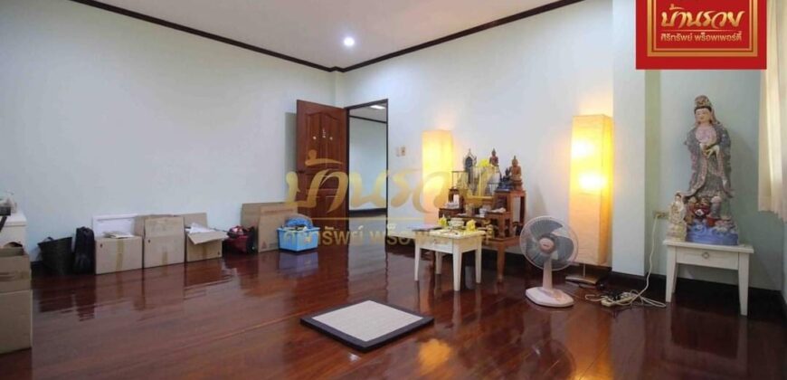 บ้านเดี่ยว 2 ชั้น ปลูกสร้างเอง ซอยแพรกษา 3 ใกล้โรบินสันสมุทรปราการ