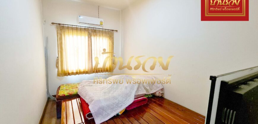 อาคารพาณิชย์ หมู่บ้าน ปัญฐิญา เเพรกษา ทำเลติดถนนเมนหมู่บ้าน ใกล้นิคมอุตสาหกรรมบางปู