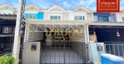 ทาวน์เฮ้าส์ 2 ชั้น หมู่บ้านภูมิใจนิเวศน์ 3 โครงการ 5 พระสมุทรเจดีย์ บ้านรีโนเวทใหม่ทั้งหลัง พร้อมเข้าอยู่