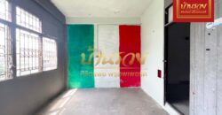 ทาวน์เฮ้าส์ 3 ชั้น ถนนสุขสวัสดิ์ 37 ใกล้สะพานภูมิพล ( วงแหวนอุตสาหกรรม )