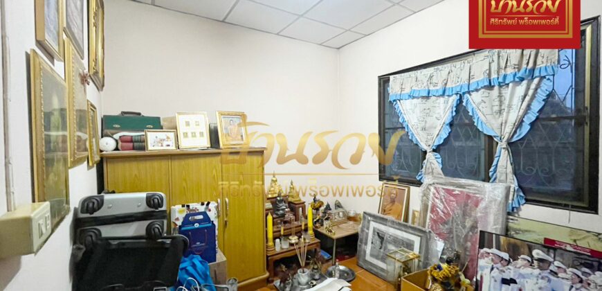 ทาวน์เฮ้าส์ 2 ชั้น หมู่บ้านภูมิใจนิเวศน์ 2 ถนนสุขสวัสดิ์ ใกล้ท่าเรือพระสมุทรเจดีย์