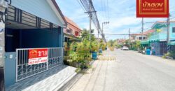 ทาวน์เฮ้าส์ 2 ชั้น *ถนนเมน หมู่บ้านภูมิใจนิเวศน์ 3 โครงการ 1 บ้านรีโนเวทใหม่ ใกล้สนามเด็กเล่น พร้อมเข้าอยู่