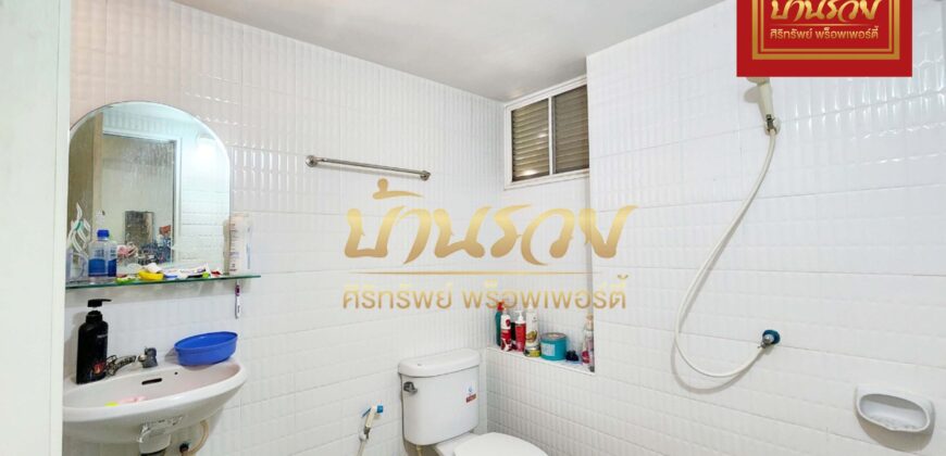 บ้านเดี่ยว 2 ชั้น หมู่บ้านเฟื่องฟ้า 15 ซอยมังกร-เทพารักษ์ ใกล้ทางด่วนกาญจนาฯ พร้อมเข้าอยู่