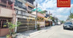 ทาวน์เฮ้าส์ 3 ชั้น ถนนสุขสวัสดิ์ 37 ใกล้สะพานภูมิพล ( วงแหวนอุตสาหกรรม )