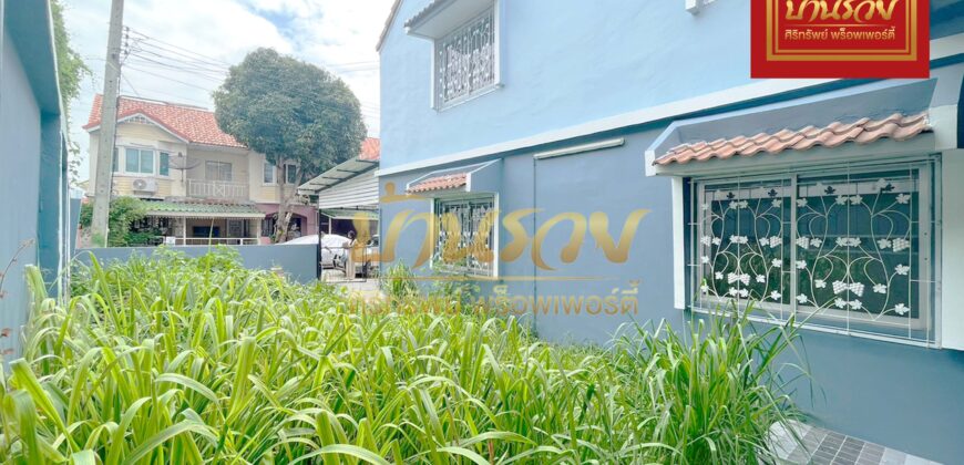 ทาวน์เฮ้าส์ 2 ชั้น *หลังมุม หมู่บ้านภูมิใจนิเวศน์ 3 โครงการ 2 บ้านรีโนเวทใหม่มีเนื้อที่ พร้อมเข้าอยู่