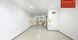 ทาวน์เฮ้าส์ 2 ชั้น หมู่บ้านภูมิใจนิเวศน์ 3 โครงการ 5 พระสมุทรเจดีย์ บ้านรีโนเวทใหม่ทั้งหลัง พร้อมเข้าอยู่