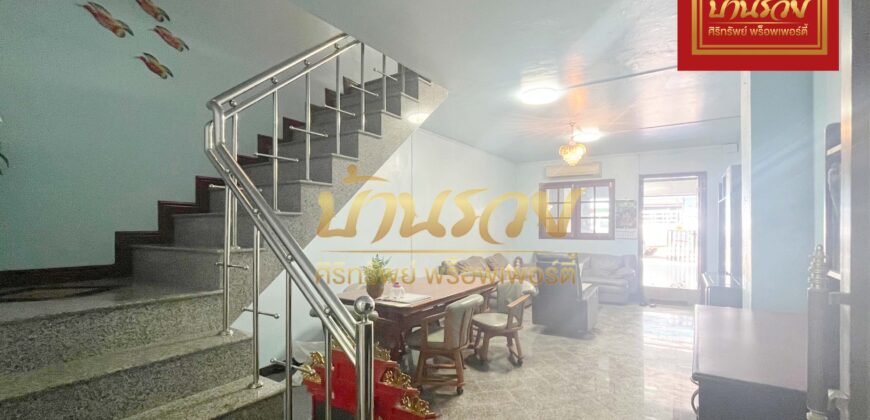 ทาวน์เฮ้าส์ 2 ชั้น หมู่บ้านภูมิใจนิเวศน์ โครงการ 1 พระสมุทรเจดีย์ พร้อมเข้าอยู่