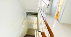 ทาวน์เฮ้าส์ 2 ชั้น *หลังมุม ซอยอยู่คง ถนนแพรกษา 5 ใกล้นิคมอุตสาหกรรมบางปู ทำเลดีเหมาะค้าขาย รีโนเวทใหม่พร้อมเข้าอยู่