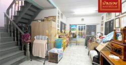 ทาวน์เฮ้าส์ 2 ชั้น หมู่บ้านภูมิใจนิเวศน์ 2 ถนนสุขสวัสดิ์ ใกล้ท่าเรือพระสมุทรเจดีย์