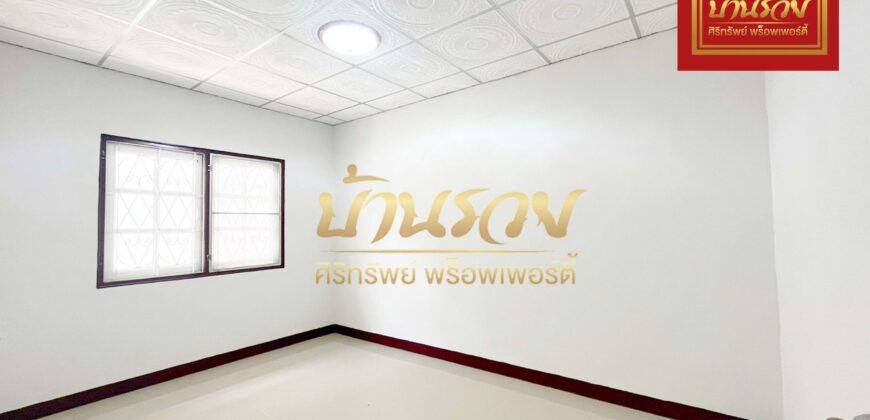 ทาวน์เฮ้าส์ 2 ชั้น *ถนนเมน หมู่บ้านภูมิใจนิเวศน์ 3 โครงการ 1 บ้านรีโนเวทใหม่ ใกล้สนามเด็กเล่น พร้อมเข้าอยู่