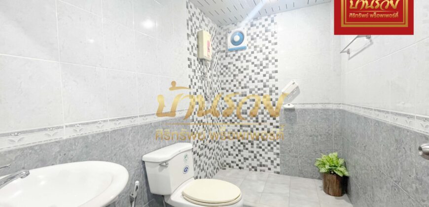 ทาวน์เฮ้าส์ 2 ชั้น หมู่บ้านภูมิใจนิเวศน์ โครงการ 1 พระสมุทรเจดีย์ พร้อมเข้าอยู่