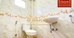 ทาวน์เฮ้าส์ 2 ชั้น *หลังมุม ซอยอยู่คง ถนนแพรกษา 5 ใกล้นิคมอุตสาหกรรมบางปู ทำเลดีเหมาะค้าขาย รีโนเวทใหม่พร้อมเข้าอยู่