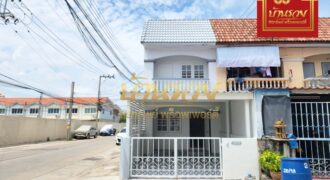 ทาวน์เฮ้าส์ 2 ชั้น *หลังมุม หมู่บ้านภูมิใจนิเวศน์ 3 เฟส 1 พระสมุทรเจดีย์ บ้านรีโนเวทใหม่ พร้อมเข้าอยู่