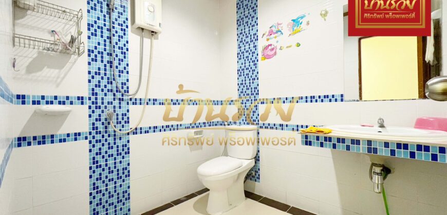 ทาวน์เฮ้าส์ 2 ชั้น หมู่บ้านสยามนิเวศน์ 2 ใกล้ถนนประชาอุทิศ-คู่สร้าง พร้อมเข้าอยู่