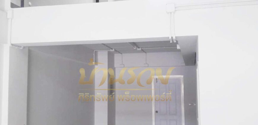 อาคารพาณิชย์ 3 ชั้นครึ่ง โครงการ เจบิช สุขุมวิท-เเพรกษา ใกล้โรงเรียนสารสาสน์สมุทรปราการ พร้อมเข้าอยู่