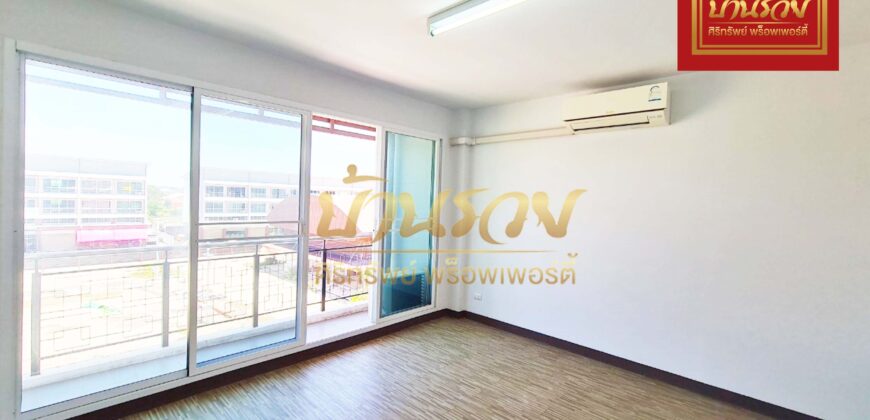 อาคารพาณิชย์ 3 ชั้นครึ่ง โครงการ เจบิช สุขุมวิท-เเพรกษา ใกล้โรงเรียนสารสาสน์สมุทรปราการ พร้อมเข้าอยู่