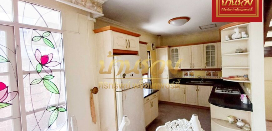 บ้านเดี่ยว 2 ชั้น หมู่บ้าน ชัยพฤกษ์ โครงการของแลนด์แอนเฮ้าส์ ซอยบางปลา 2 ใกล้วัดหลวงพ่อโตบางพลี ทำเลดีหน้าสวน